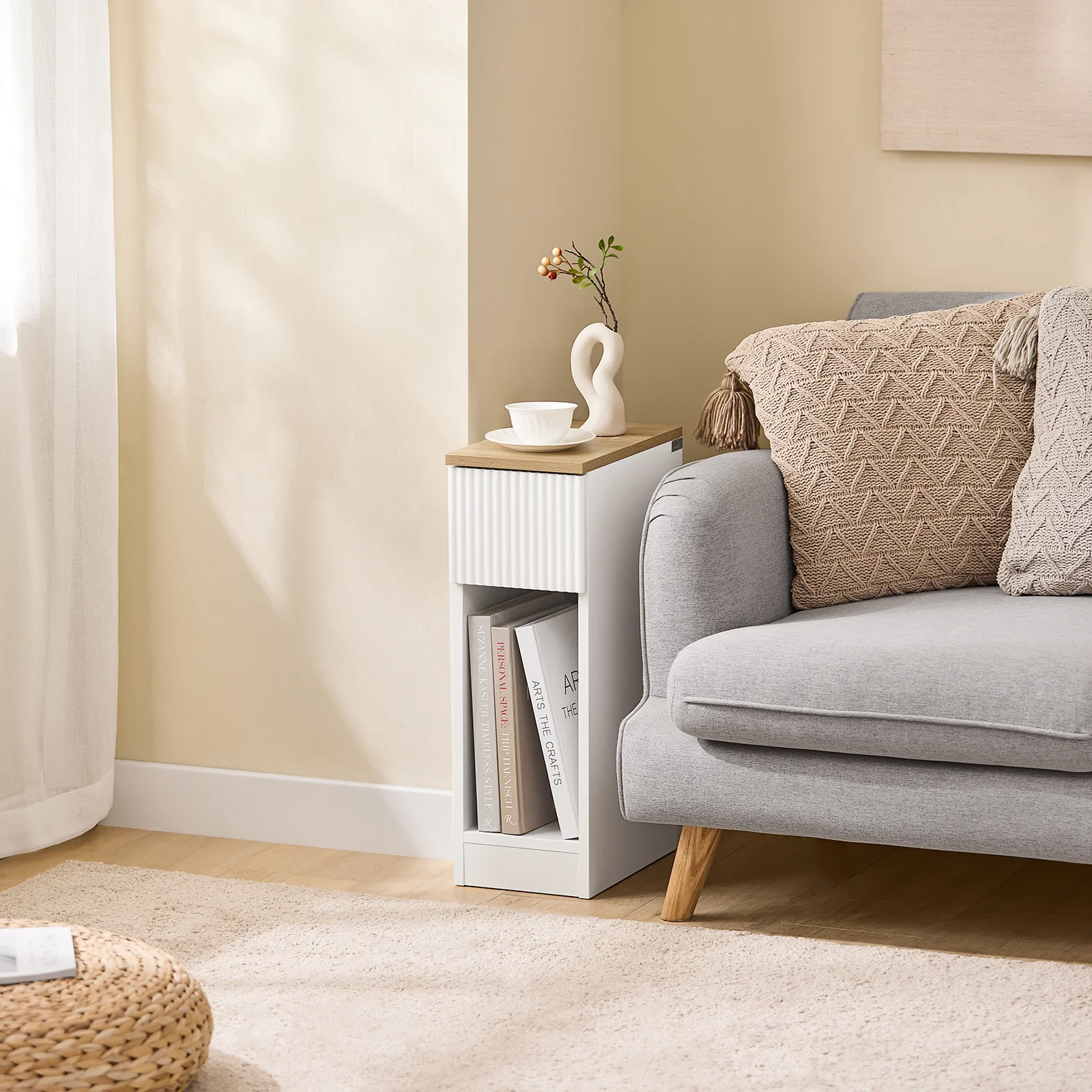 SoBuy FBT111-W Smalle en Fijne Nachtkastje met Lade en Plank – Nachtkastje voor Bed of Sofa – Opbergruimte voor Slaapkamer of Woonkamer, Wit L20 x B35 x H60 cm - Image 4