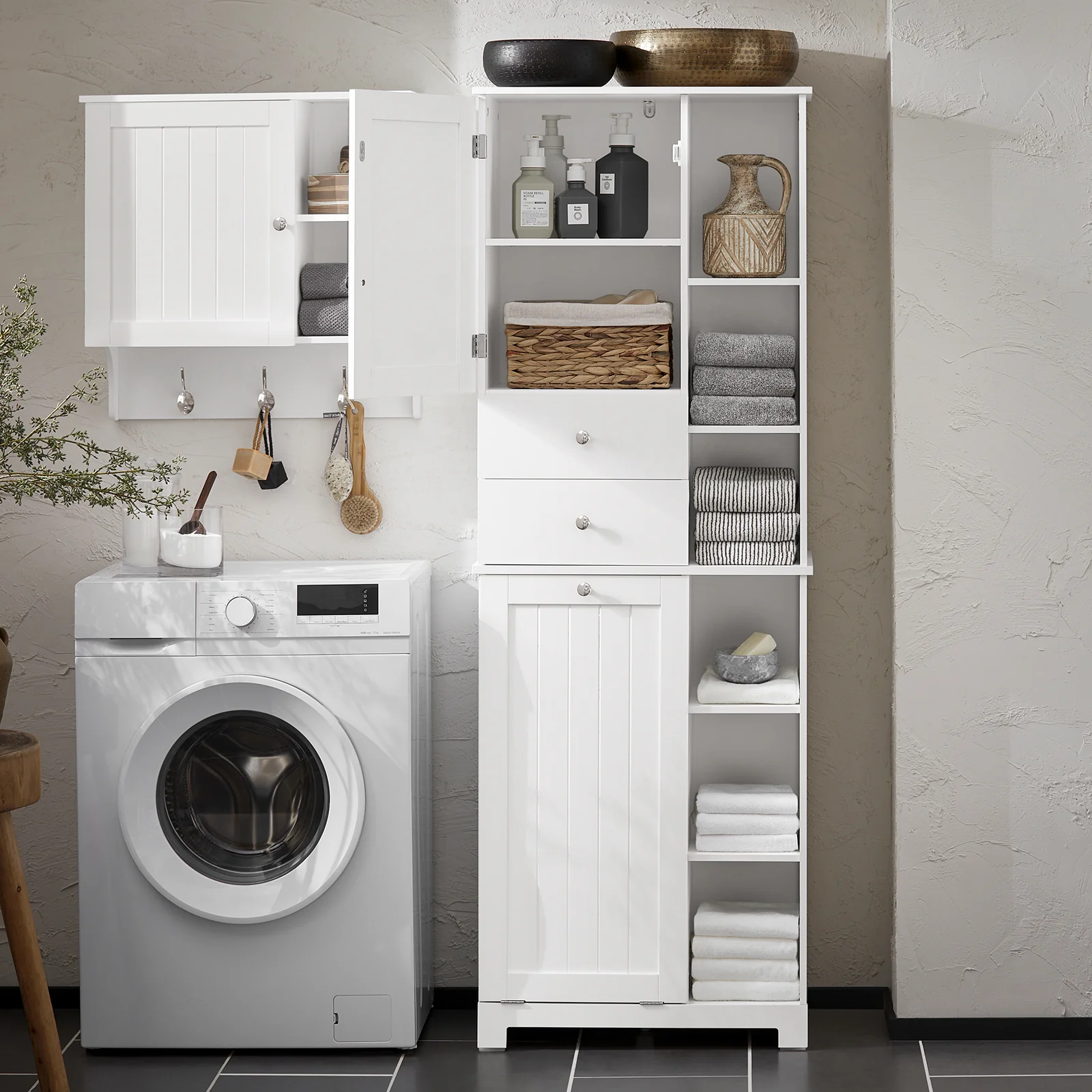 SoBuy BZR104-W Hoge Badkamerkast met Wasmand Slanke Vrijstaande Badkamerkast, Smal Opbergmeubel met Planken, Handdoekenrek, Wit 60x37x171 cm - Image 2