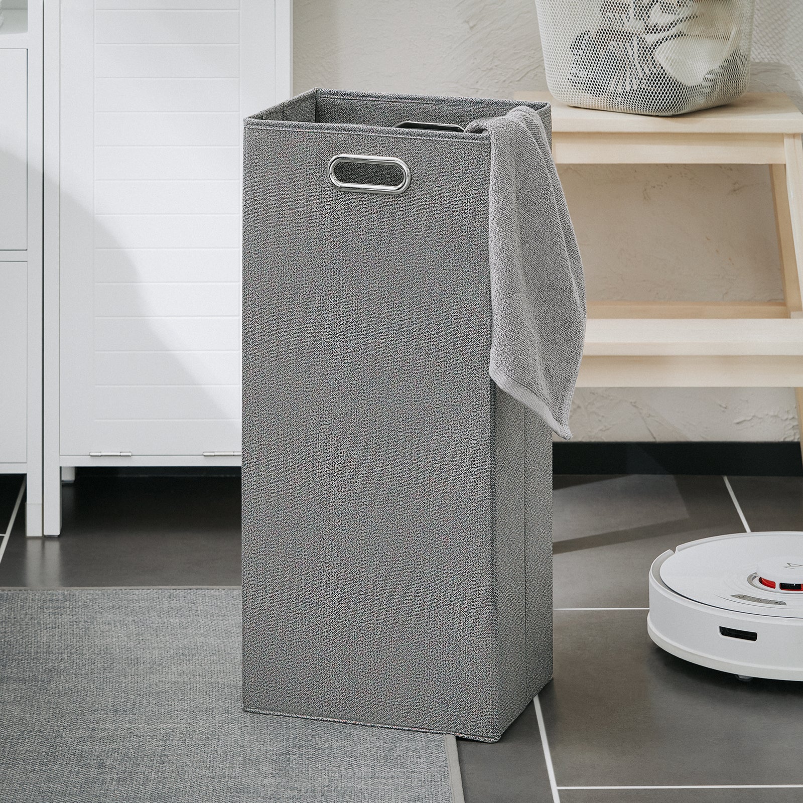 SoBuy BZR123-W Badkamer Kolomkast, Badkamerkast, Hoge Kast, Staande Kolomkast, Opbergkast Opbergplank met 2 Planken en 1 Wasmand - Image 7