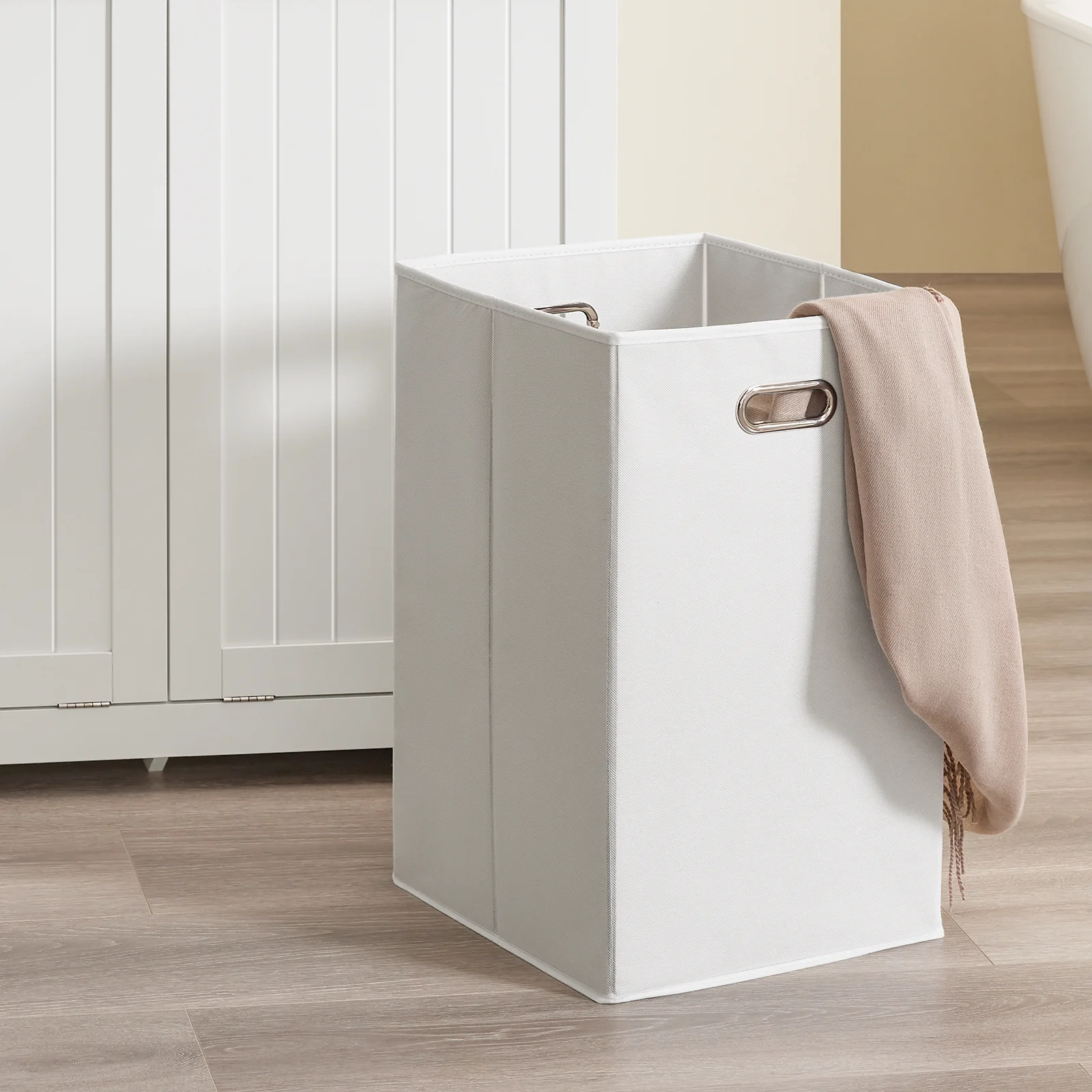 SoBuy BZR215-W Badkamerzuil met 2 wasmanden en 2 laden, badkamerkast, hoog, 78 x 38 x 181 cm, gesloten kast met open plank, opbergkast, ruimtebesparend, voor toilet - Image 7