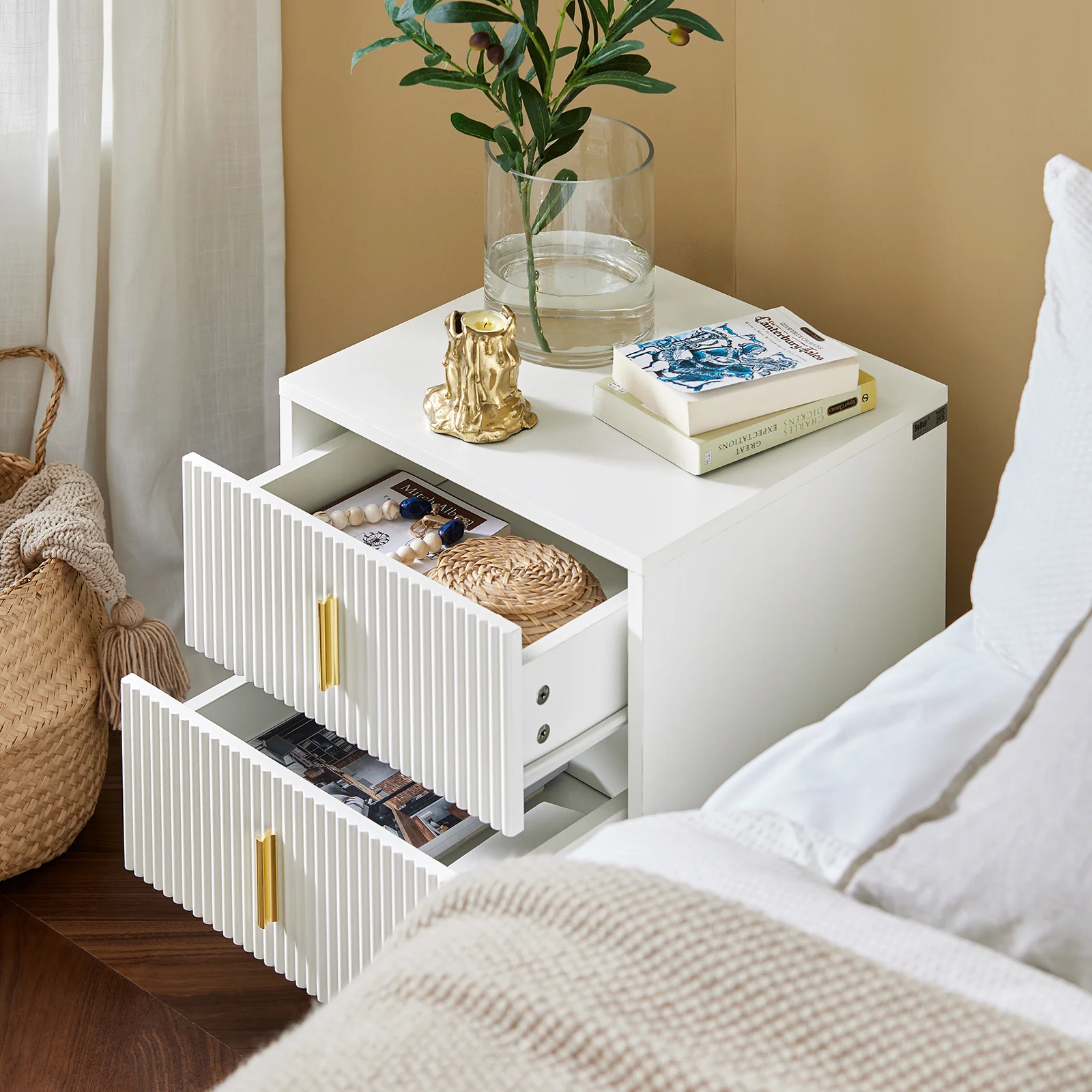 SoBuy FBT115-W Nachtkastje met 2 Schuifladen - Bijzettafel - Sofa Bijzettafel - Salontafel - Slaapkamertafel - Bedtafel met 2 Lade voor Woonkamer, Slaapkamer, Kantoor, Wit, 40x40x47cm - Image 4