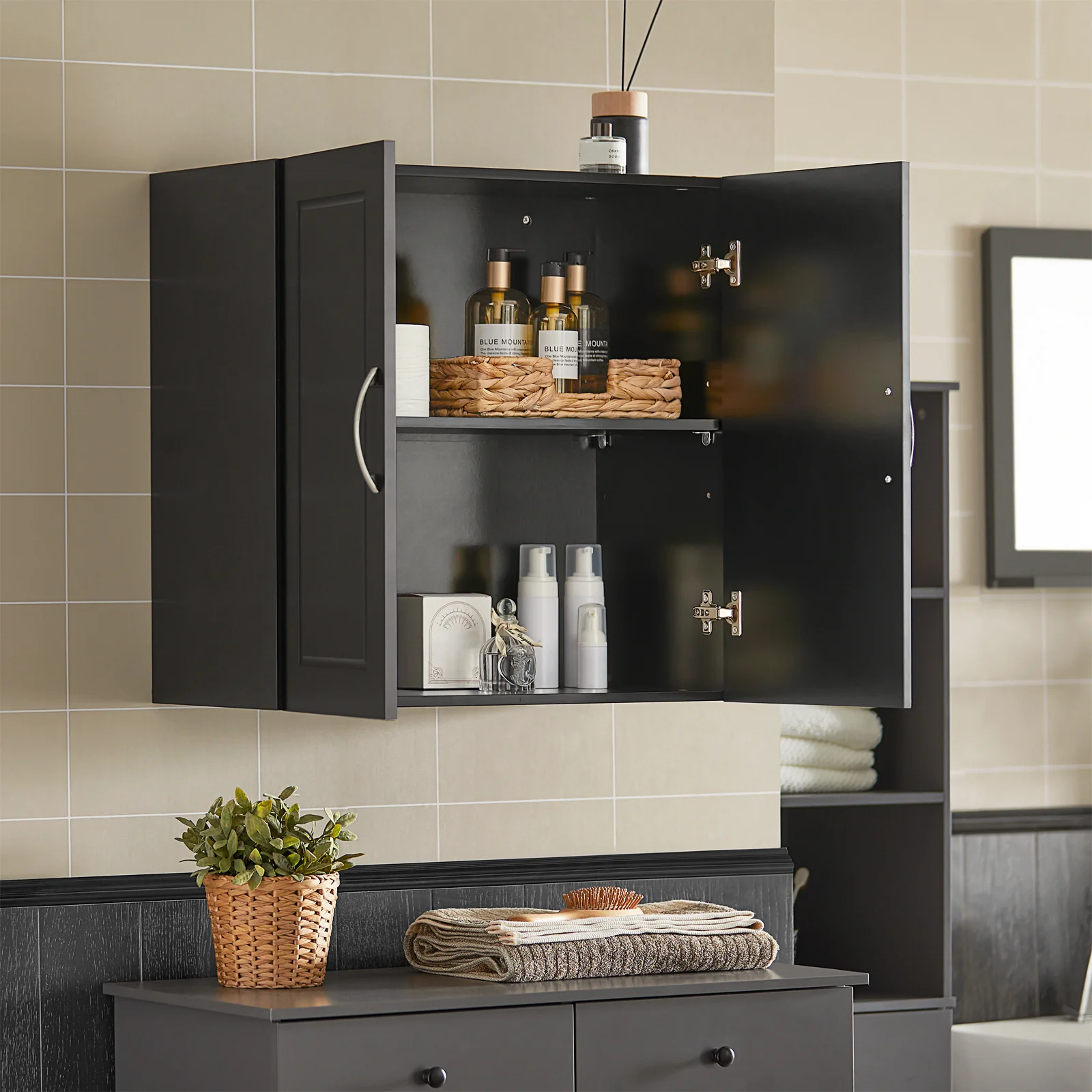 SoBuy FRG231-SCH Wandkast, hangkast met 2 deuren, hangkast voor badkamer, met verstelbare plank, grijs - Image 4