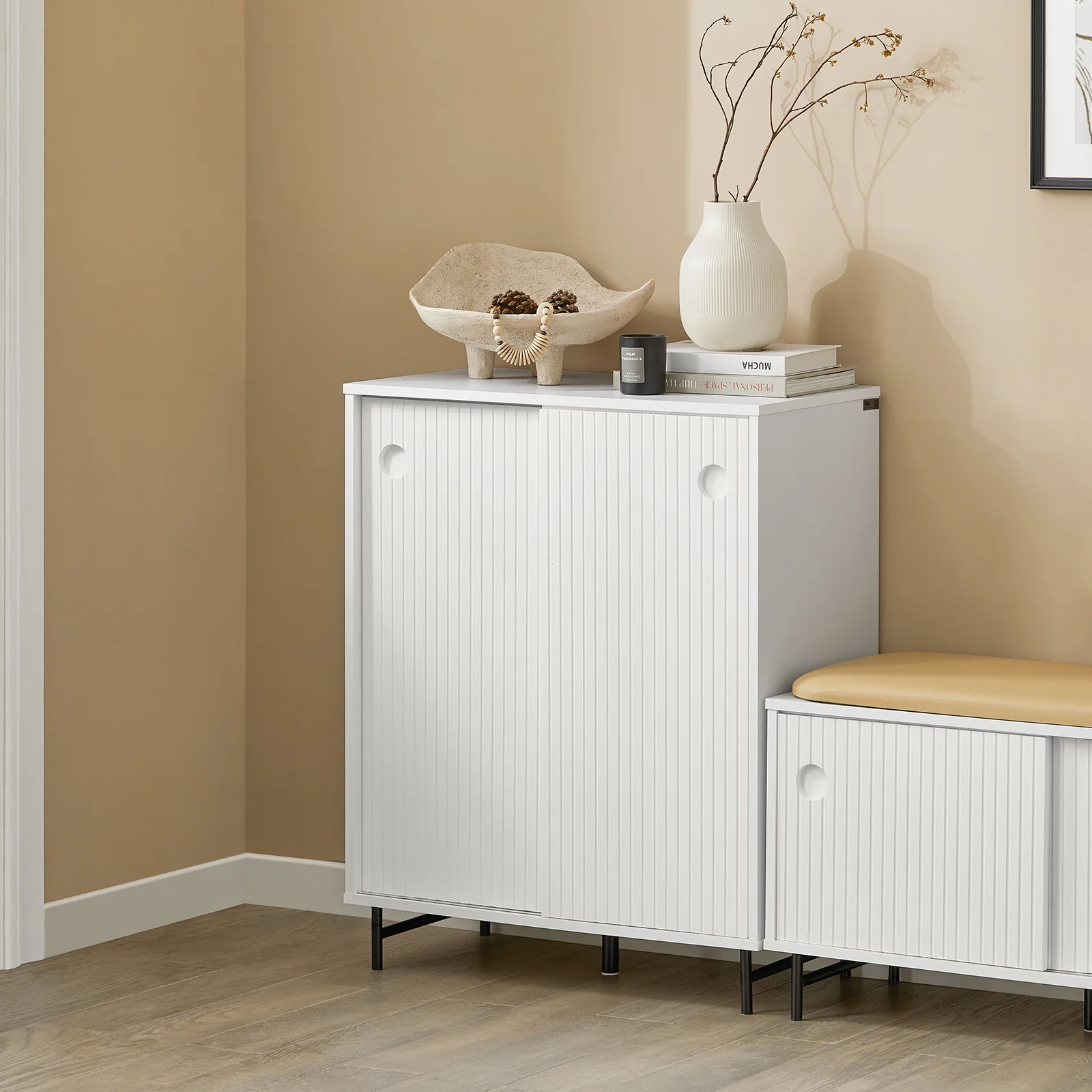 SoBuy FSB62-W Opbergmeubel – Buffet, Dressoir met 2 Schuifdeuren, Verstelbare Planken, Modern Keukenmeubel – Hal, Woonkamer, Keuken – 70x37x87 cm Wit - Image 3