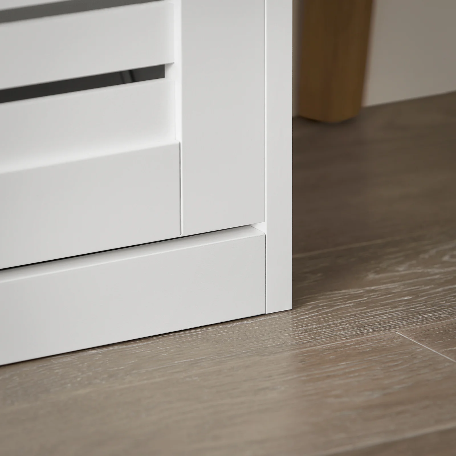 SoBuy FSR145-W Schoenenkast met 6 Klepdeuren – Grote Opbergkast met 2 Haken, Ruimtebesparende Schoenenopberger voor Hal & Gang – 115×30×112 cm - Image 13