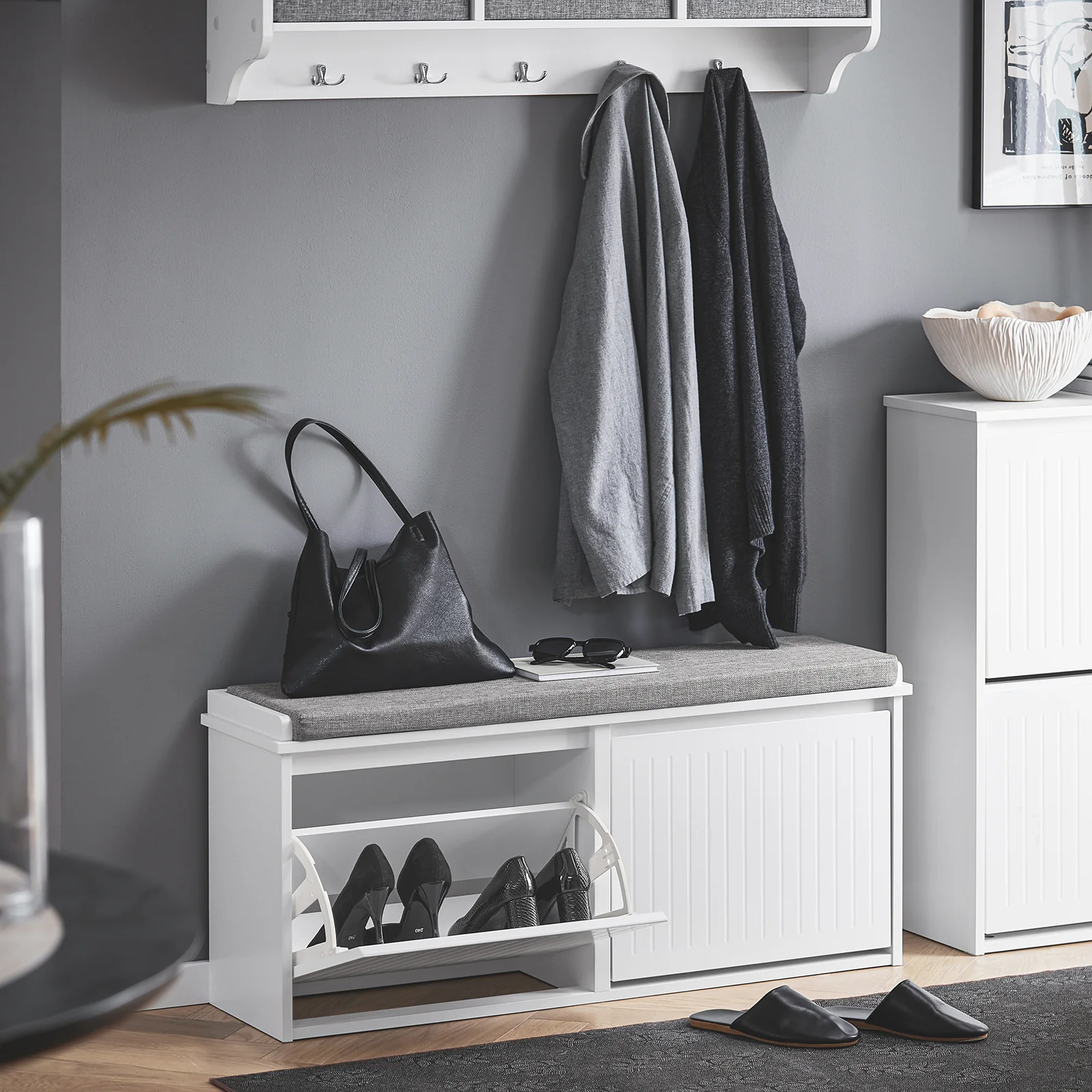 SoBuy FSR98-XL-W Schoenenbank met Opbergruimte en Comfortabel Kussen – 2 Deurtjes, Wit, 158 kg draagvermogen, L100 x B26 x H46 cm - Image 7