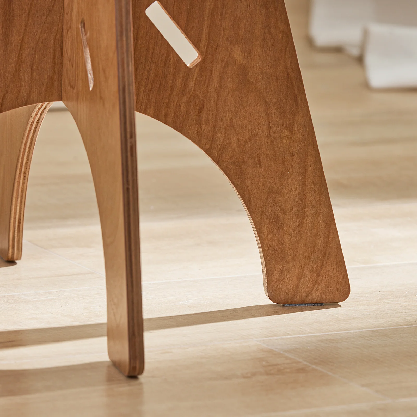 SoBuy HFBT01-K-BR Ronde Houten Bijzettafel, Ronde Salontafel, Nachtkastje, Koffietafel, Telefoontafel, voor Woonkamer, Slaapkamer, Structuur Pen-en-Gat, Bruin - Image 9