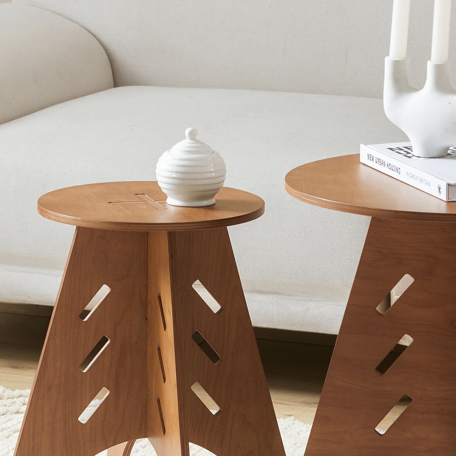 SoBuy HFBT01-BR Ronde Houten Bijzettafel, Ronde Salontafel, Nachtkastje, Koffietafel, Telefoontafel, voor Woonkamer, Slaapkamer, Structuur Pen-en-Gat, Bruin - Image 6