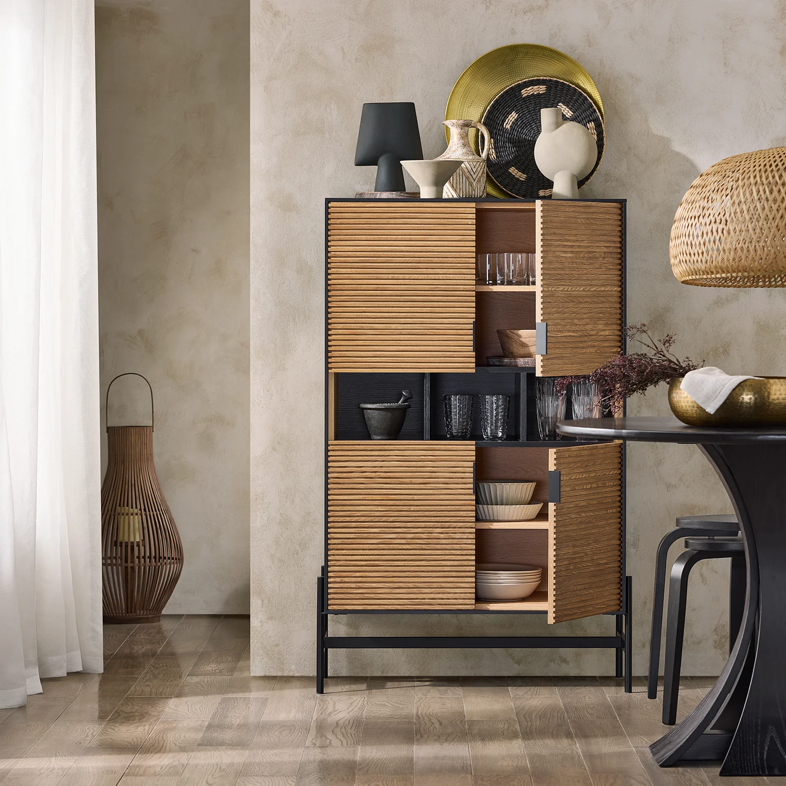 SoBuy HFSB03-SCH Keukendressoir, keukenkast, keukenservies, opbergkast voor keuken, eetkamer, woonkamer, met 3 open vakken - Image 3
