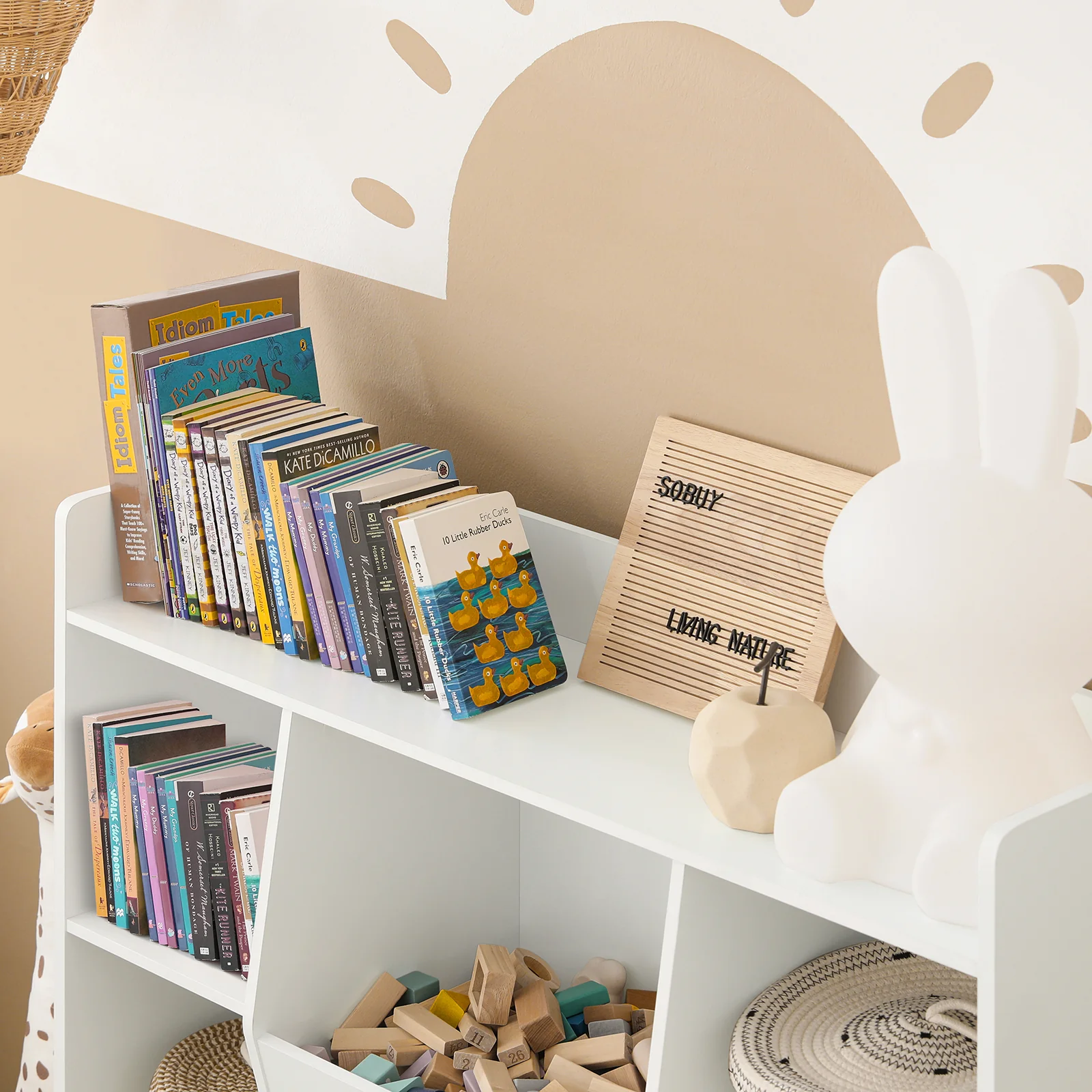 SoBuy KMB55-W Kinderbibliotheek met 8 Open Compartimenten, Speelgoedopslag en Tijdschriftenrek in Wit, 106x30x104 cm - Image 9
