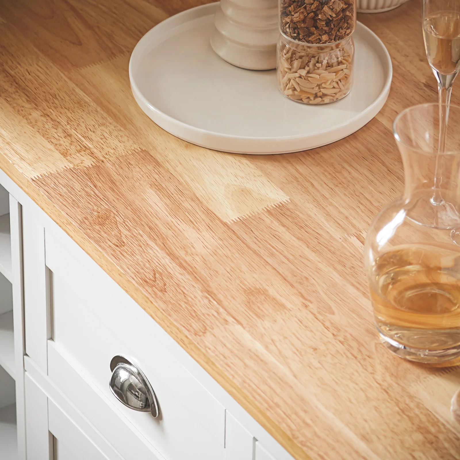 SoBuy KNL05-W Keukeneiland met Wijnrek voor 9 Flessen – Keukenkast & Barmeubel met 2 Lades, 2 Deuren en Rotan Mandjes – 120×56×90 cm - Image 16