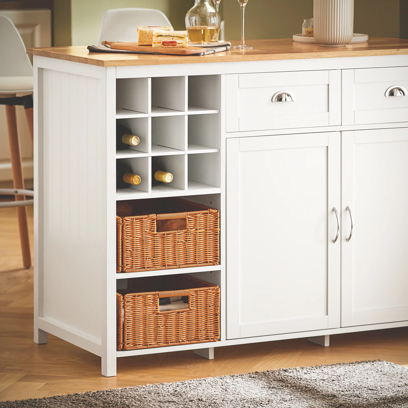 SoBuy KNL05-W Keukeneiland met Wijnrek voor 9 Flessen – Keukenkast & Barmeubel met 2 Lades, 2 Deuren en Rotan Mandjes – 120×56×90 cm - Image 7