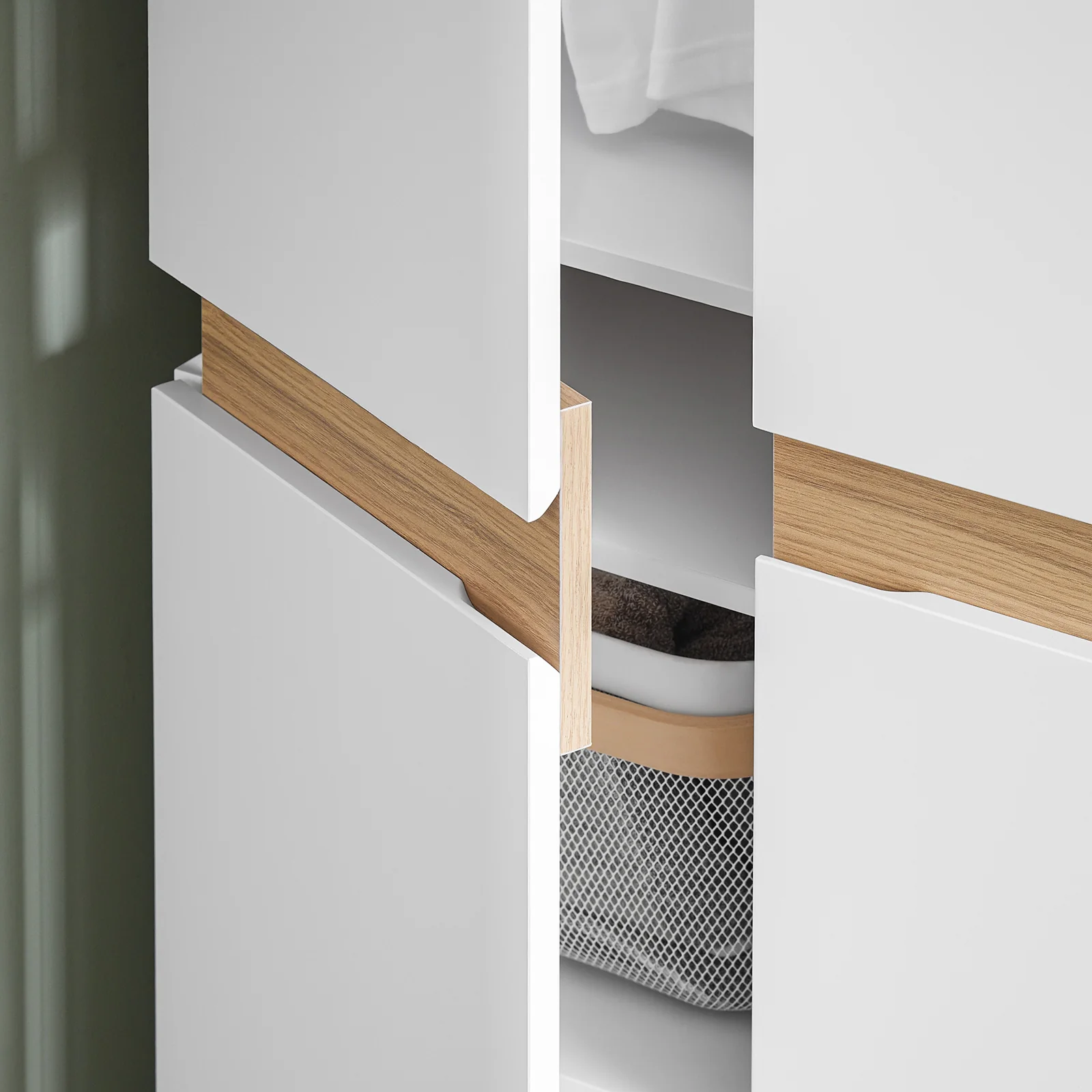 SoBuy KSB01-W Hoge Kledingkast met Deuren – Smalle Opbergkast met 5 Vakken & Kledingroede – Ideaal voor Slaapkamer, Hal of Woonkamer – Wit 61×30×192 cm - Image 9