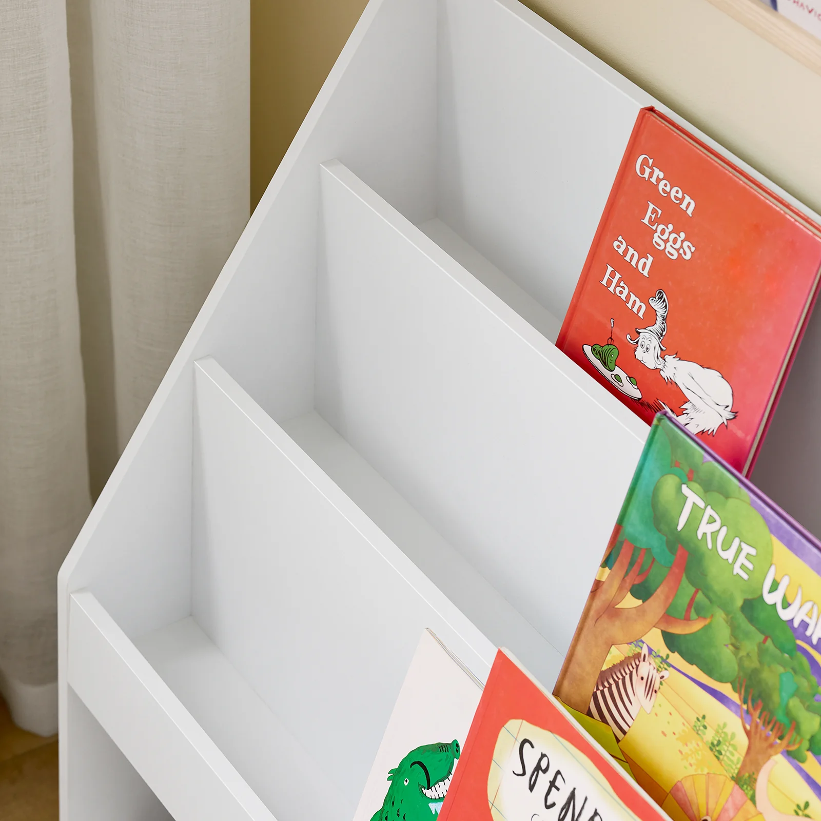 SoBuy Montessori KMB118-W Boekenkast voor kinderen, kinderrek met 3 opbergvakken en speelgoed opbergrek, kinderkamer, boekenrek en speelgoedrek, wit, 100 x 80 x 30 cm - Image 6