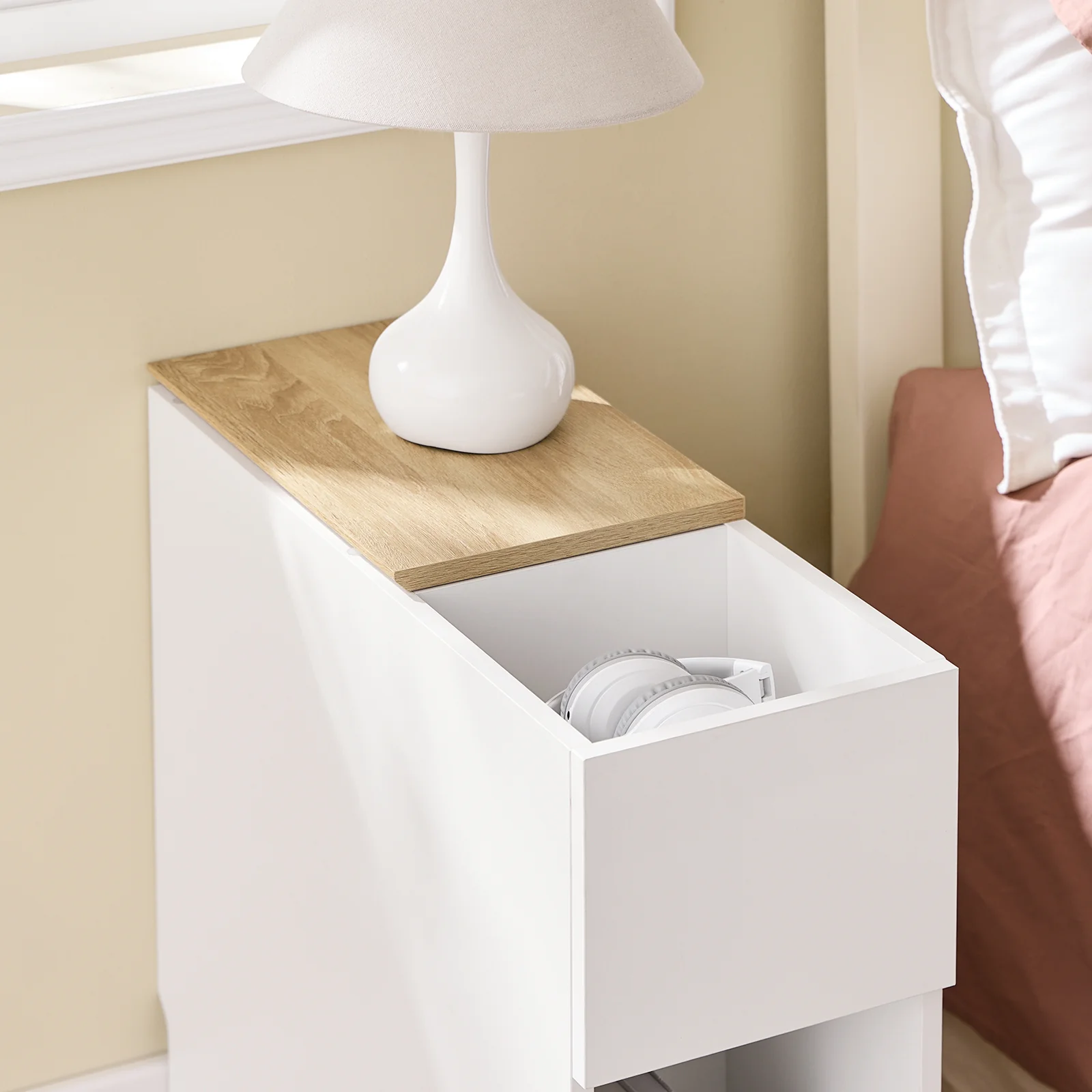 SoBuy FBT162-WN Nachtkastje met 3 vakken voor boxspringbed banktafel bijzettafel smal telefoontafel nachtkastje nachtkastje nachtkastje wit BHT ca. 20x60x65cm - Image 6