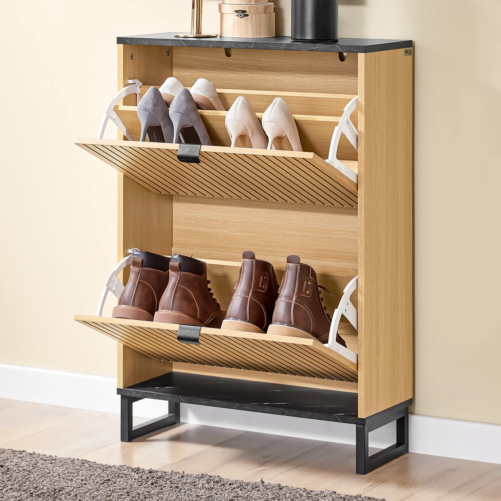 Pre-order SoBuy FSR202-N Schoenenkast voor entree, dunne schoenenkast, compacte schoenenopslag en Scandinavisch design, geschikt voor 8-12 paar, zwart en licht hout, 60 x 24 x 88 cm - Image 10