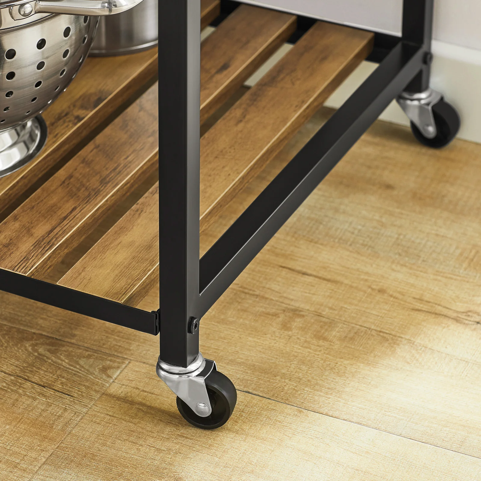 SoBuy SVW18-F Rollende Keukentrolley - Serveerwagen - keukenwagen - Opbergwagen - Industriële Stijl - Stabiel Stalen Frame - Image 9
